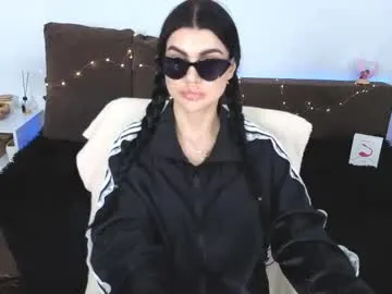 chloe_cherry21 – webcam model profile photo Image 12