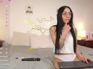 JenniferCarmen – webcam model profile photo Image 9