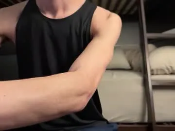 Cybermoon – webcam model profile photo Image 3