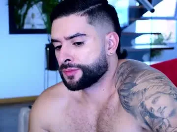 enjohnny – webcam model profile photo Image 12