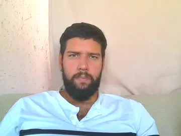 powq05 – webcam model profile photo Image 9