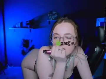 luna_berryy Image 3