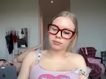 Live with Anna_Love1 on FliCam Image 17