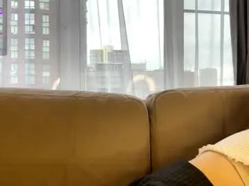 girasol_walton – webcam model profile photo Image 4