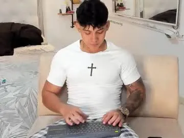 ZoeMurphy – webcam model profile photo Image 14