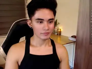 AuryPineda – webcam model profile photo Image 17