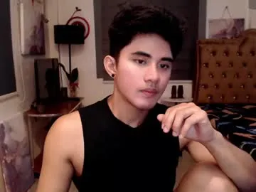 AuryPineda – webcam model profile photo Image 3