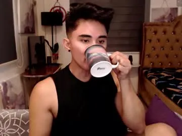 AuryPineda – webcam model profile photo Image 4