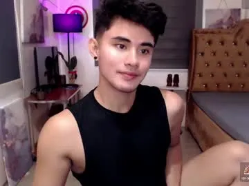 AuryPineda – webcam model profile photo Image 6