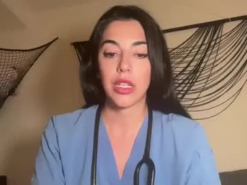 LucieHells – webcam model profile photo Image 13