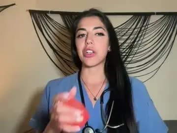 LucieHells – webcam model profile photo Image 15