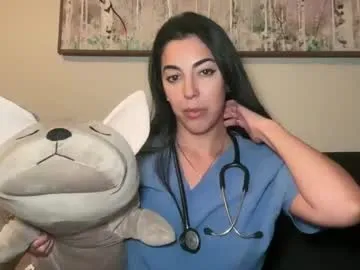 LucieHells – webcam model profile photo Image 3