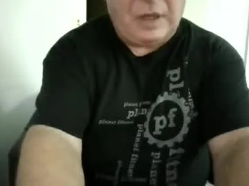 Benson18y – webcam model profile photo Image 9