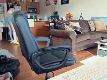 Lia_Brooks – webcam model profile photo Image 2