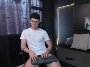 LolaCrave – webcam model profile photo Image 11