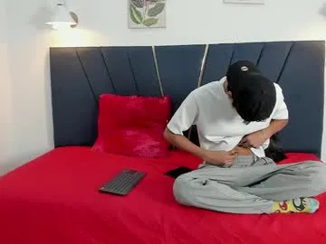 JadeMartinelli – webcam model profile photo Image 4