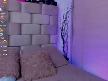 BitchySalome – webcam model profile photo Image 5