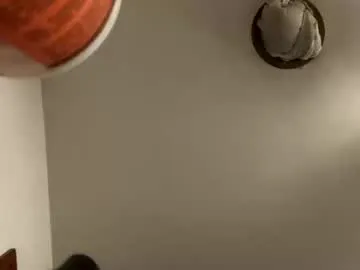 AylaRosell – webcam model profile photo Image 6