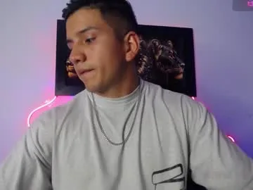 Fran44esko – webcam model profile photo Image 5