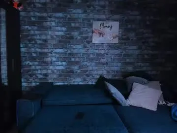 AylaRosell – webcam model profile photo Image 6