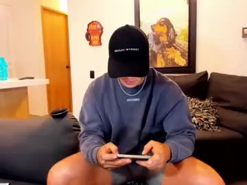 AylaRosell – webcam model profile photo Image 14