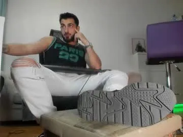 highlatin_guys – webcam model profile photo Image 18