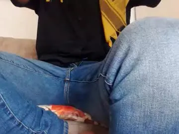 DafnePrice – webcam model profile photo Image 9