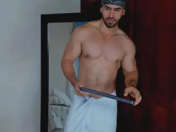 CristinaSantanas – webcam model profile photo Image 3