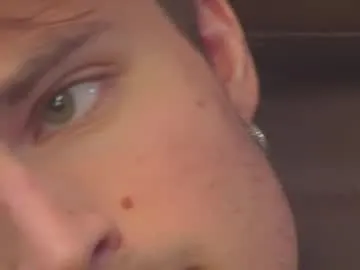 LovelyEileen – webcam model profile photo Image 5