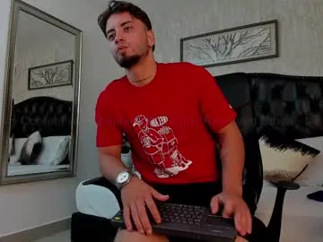 CassieGil – webcam model profile photo Image 8