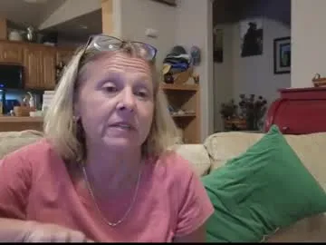 Liillyortiiz – webcam model profile photo Image 8