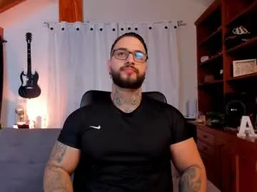 GraceHera – webcam model profile photo Image 8