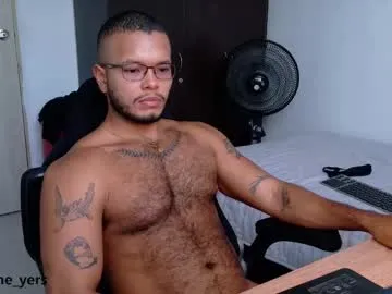 MoniLing – webcam model profile photo Image 9