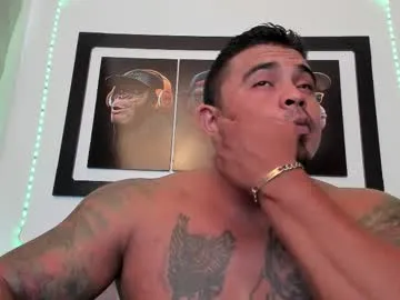 Donovan_Desmond – webcam model profile photo Image 18