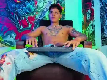 LinaParadise – webcam model profile photo Image 14