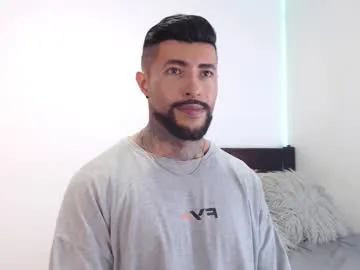 AishaVelvet – webcam model profile photo Image 4