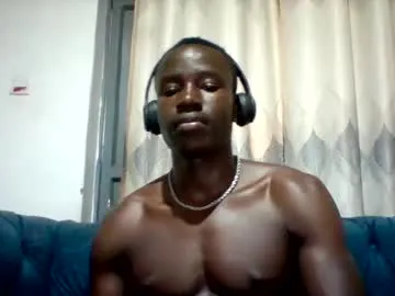 KarinaSanz – webcam model profile photo Image 18