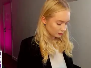 OnlyPragya – webcam model profile photo Image 5