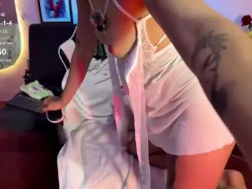 SophieBlaake – webcam model profile photo Image 4