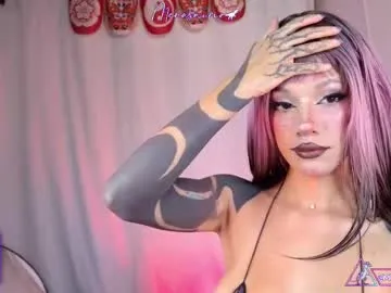 ChanelBrandd – webcam model profile photo Image 4