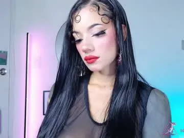 ChanelBrandd – webcam model profile photo Image 7