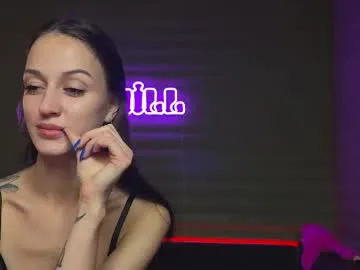 Amylewiss – webcam model profile photo Image 10