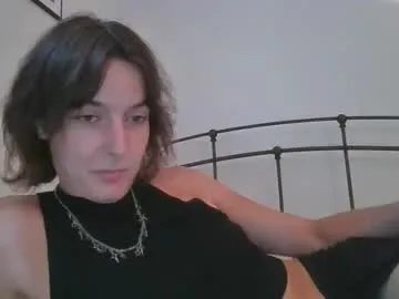 sweetieme – webcam model profile photo Image 4