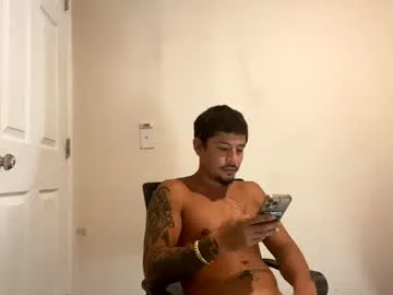 LauraJean – webcam model profile photo Image 14