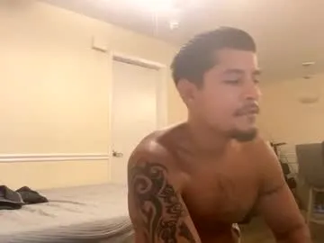 LauraJean – webcam model profile photo Image 3