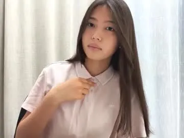 AbrilSilva – webcam model profile photo Image 10