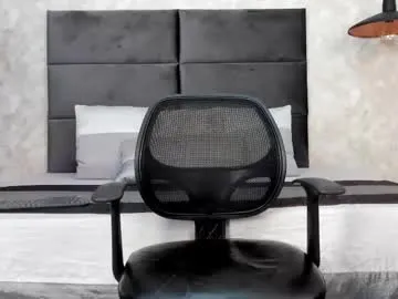 Nina_Bliss – webcam model profile photo Image 3