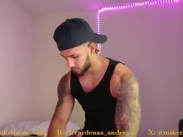 HarleyDum – webcam model profile photo Image 13