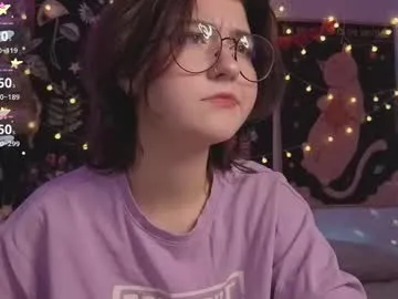 VaniaLee – webcam model profile photo Image 2