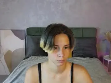 karollovea – webcam model profile photo Image 17